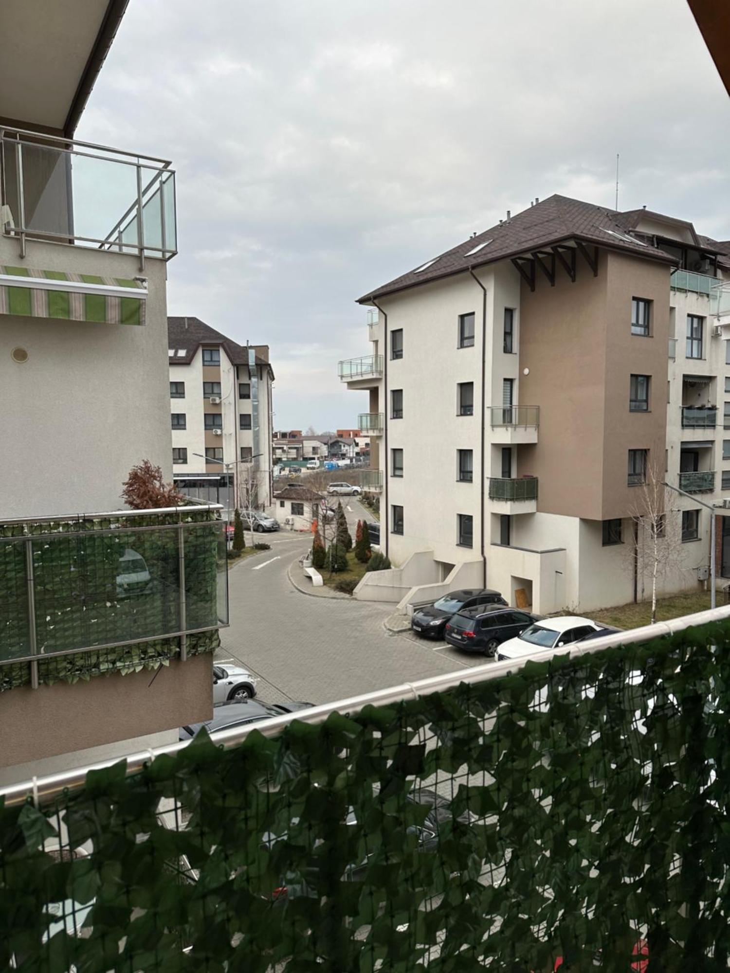 Toscana Apartments Otopeni Luaran gambar