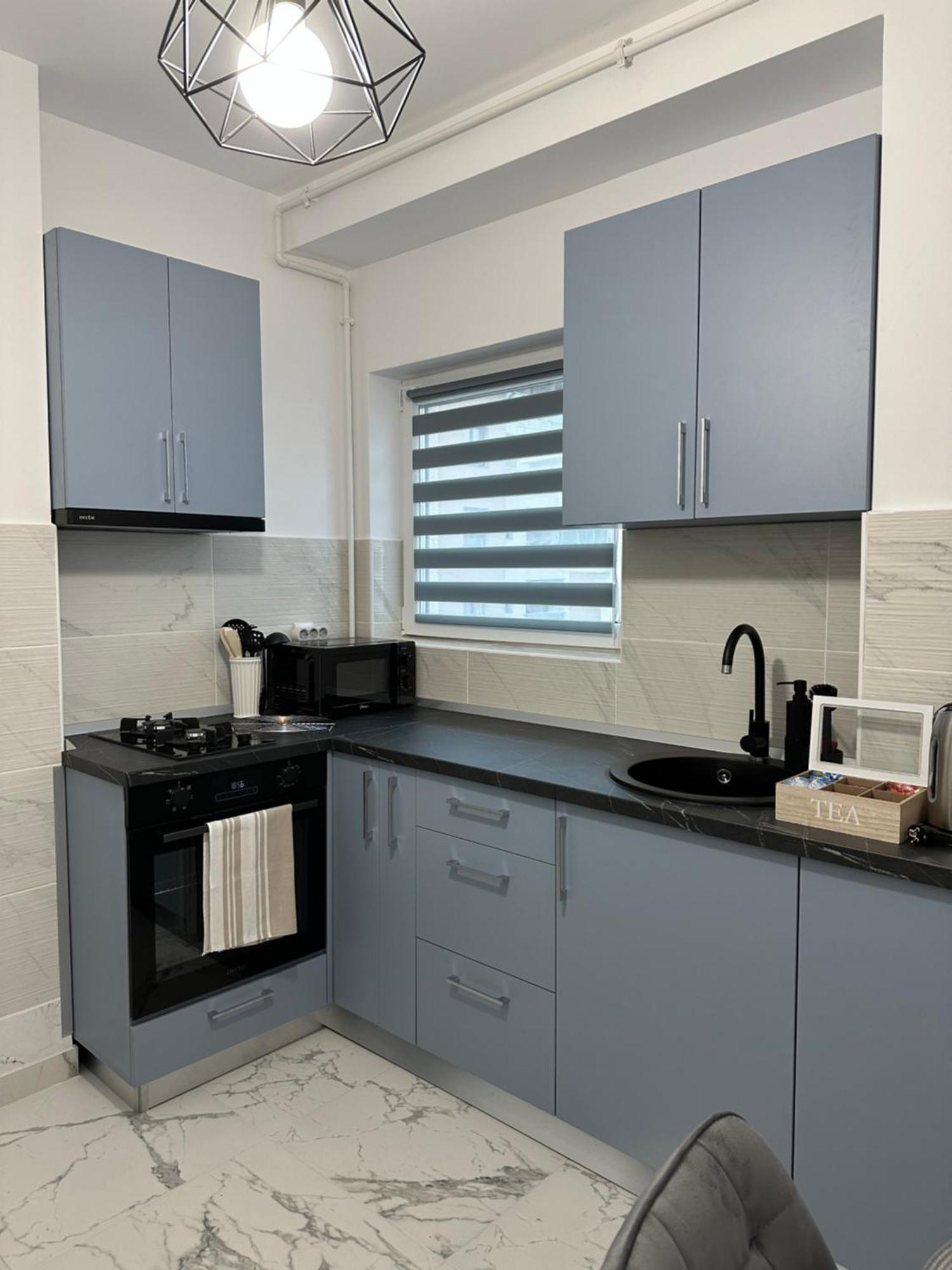 Toscana Apartments Otopeni Luaran gambar