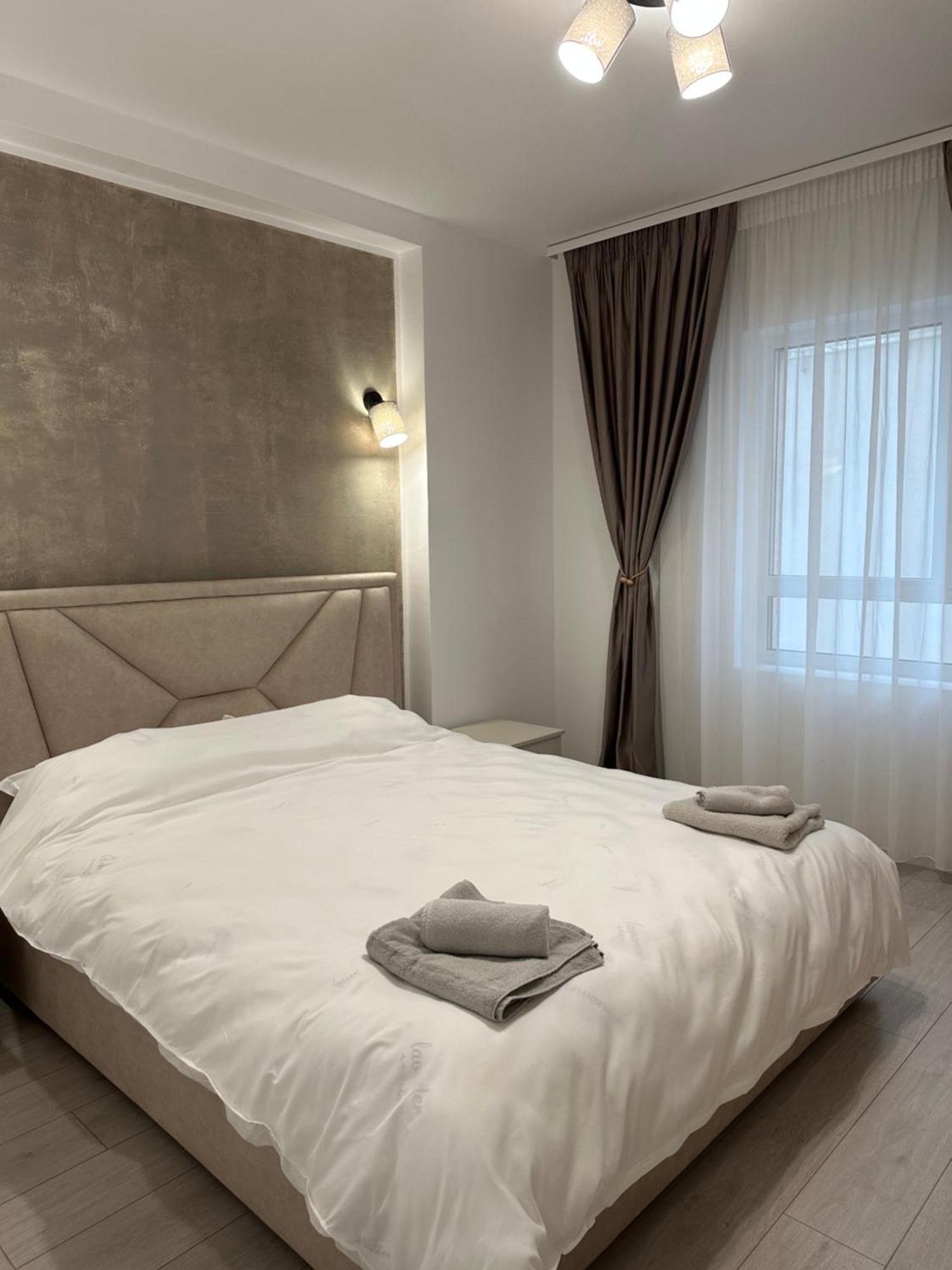 Toscana Apartments Otopeni Luaran gambar