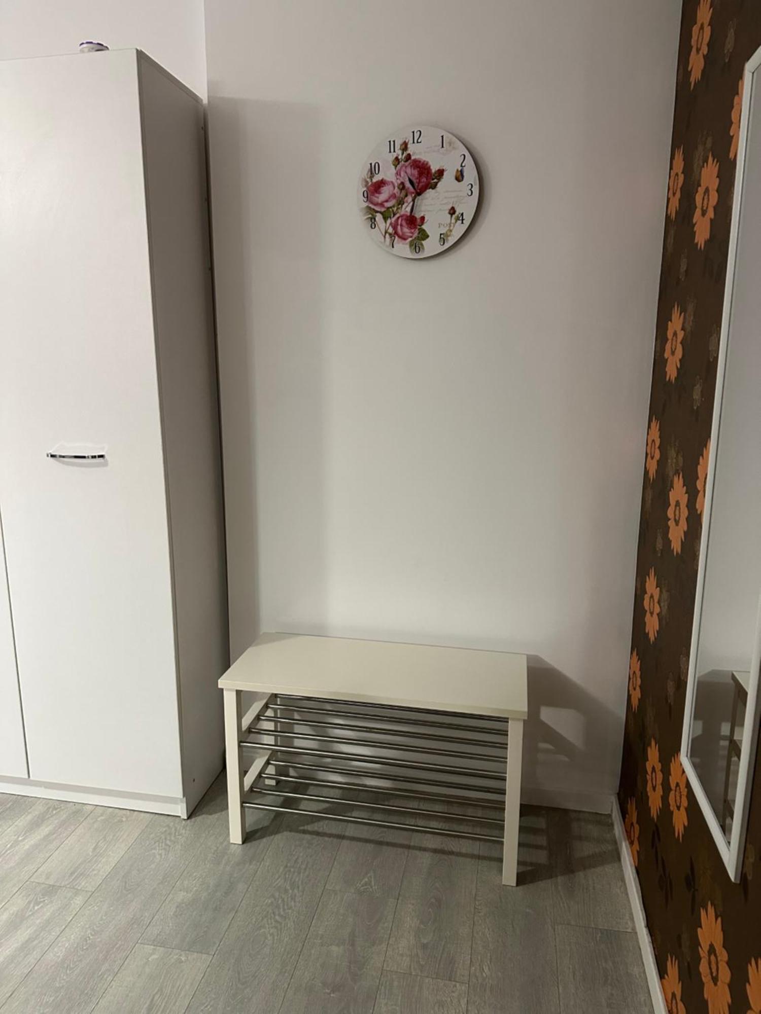 Toscana Apartments Otopeni Luaran gambar