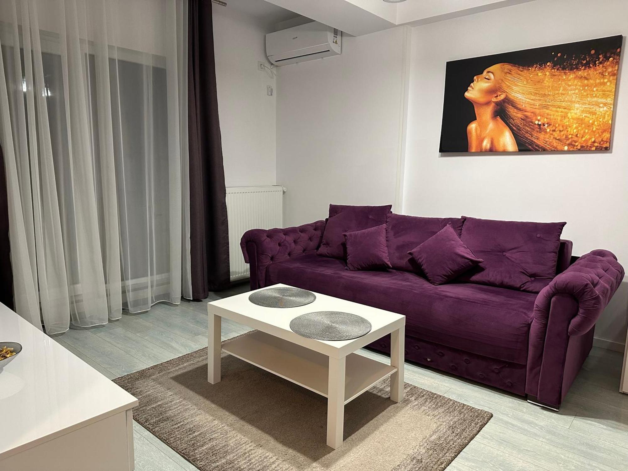 Toscana Apartments Otopeni Luaran gambar
