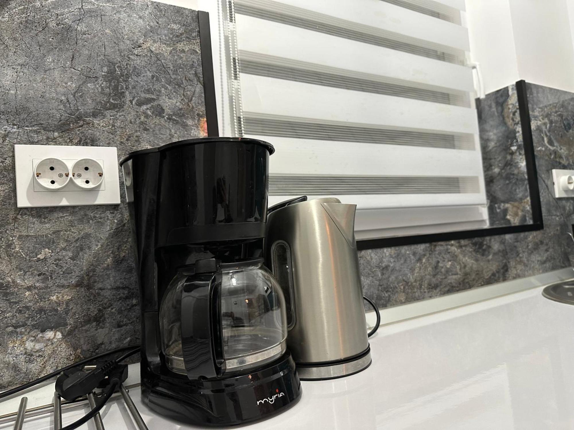 Toscana Apartments Otopeni Luaran gambar