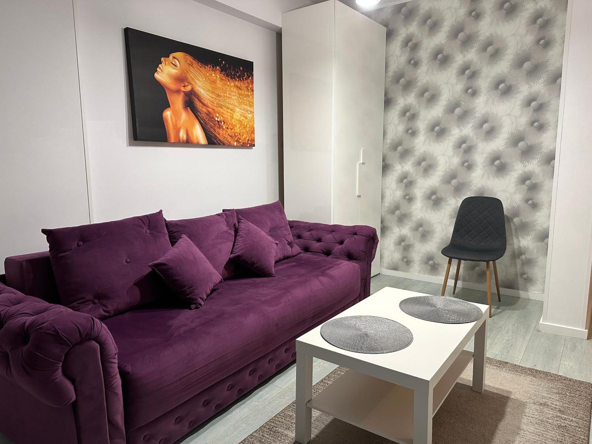 Toscana Apartments Otopeni Luaran gambar