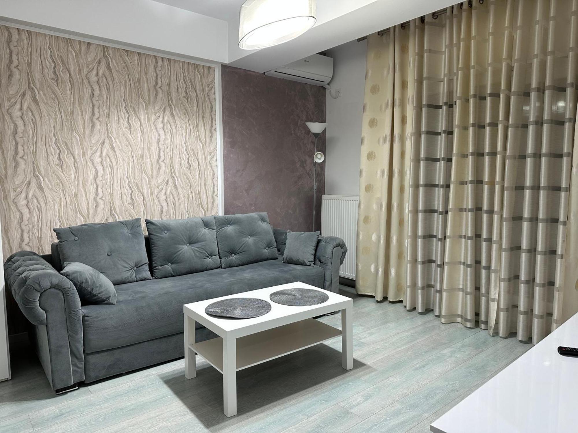 Toscana Apartments Otopeni Luaran gambar